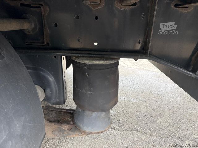 Atvērta puspiekabe ar tentu KÖGEL 3 Achs MEGA Staplerhalter Lift SAF TÜV02/26