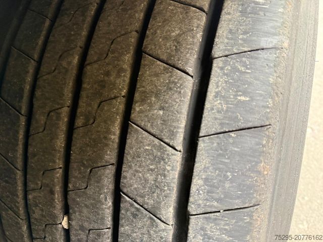 Atvērta puspiekabe ar tentu KÖGEL 3 Achs MEGA Staplerhalter Lift SAF TÜV02/26