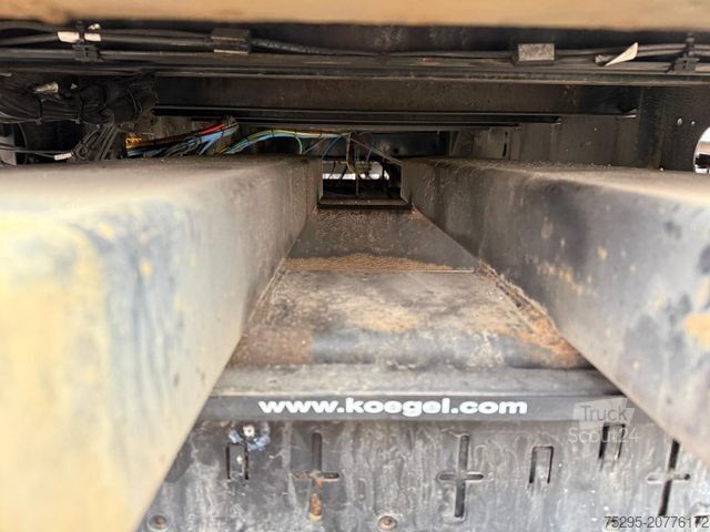 Atvērta puspiekabe ar tentu KÖGEL 3 Achs MEGA Staplerhalterung Liftachse SAF