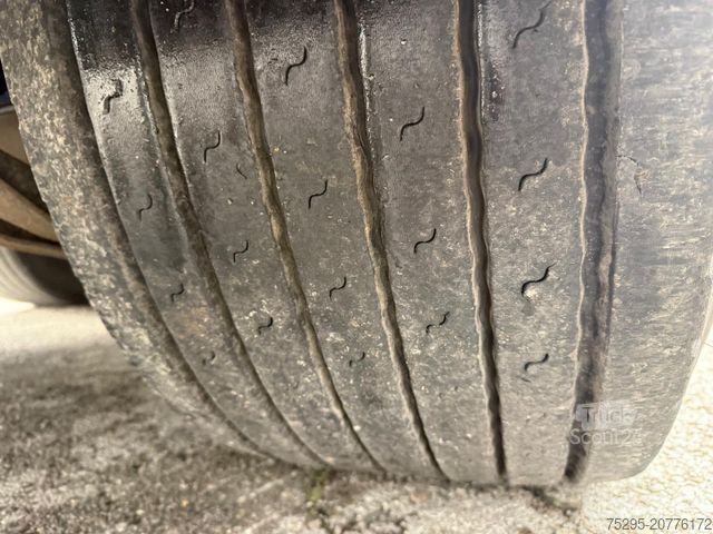 Atvērta puspiekabe ar tentu KÖGEL 3 Achs MEGA Staplerhalterung Liftachse SAF