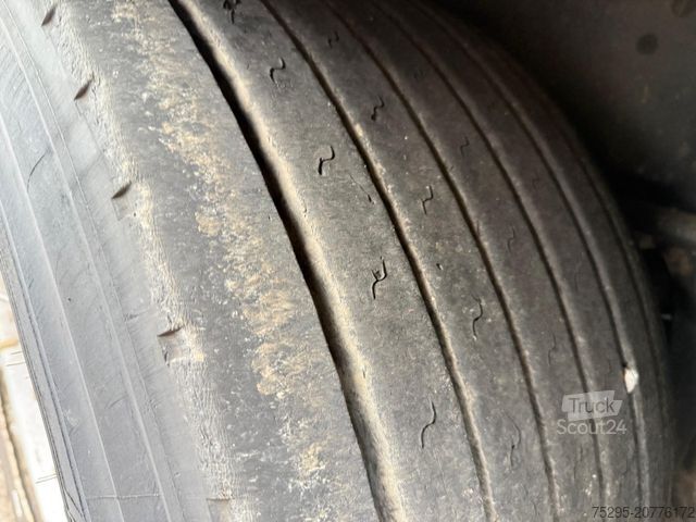 Atvērta puspiekabe ar tentu KÖGEL 3 Achs MEGA Staplerhalterung Liftachse SAF