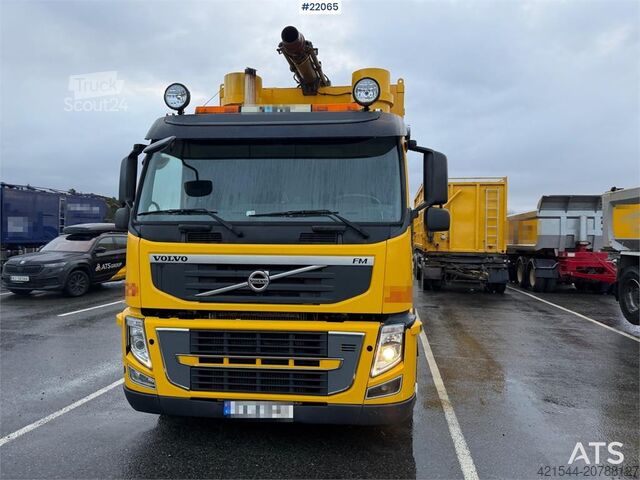 Vacuum truck Volvo FM 6x2 supersuction w/ Disab body 1 owner car