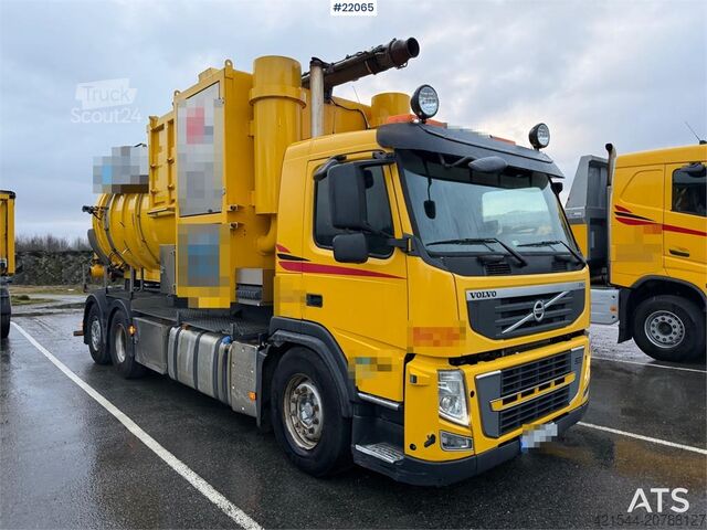 Vacuum truck Volvo FM 6x2 supersuction w/ Disab body 1 owner car
