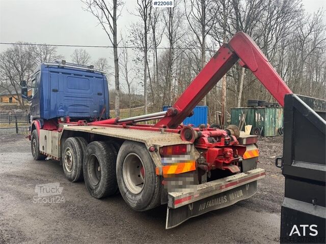 Hook arm system Scania R164 580 8x2 tridem hook truck