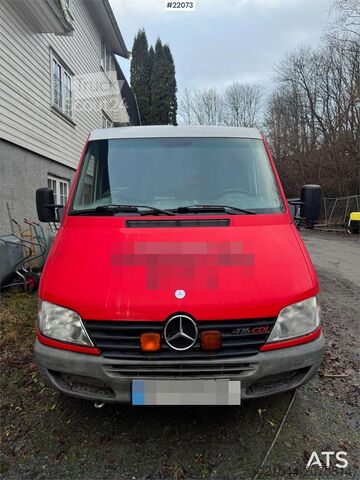 Augsta jumta universālis Mercedes-Benz Sprinter 416 with Leistikow flushing unit