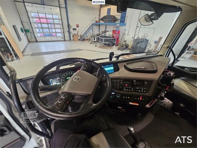 معيار SZM Volvo FH540 6x4 tractor unit