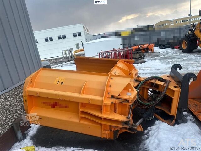 Construction equipment Schmidt folding wing snow plough