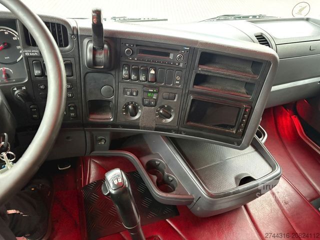 Ruloninė konteinerinė savivartis SCANIA R620 V8 8x4