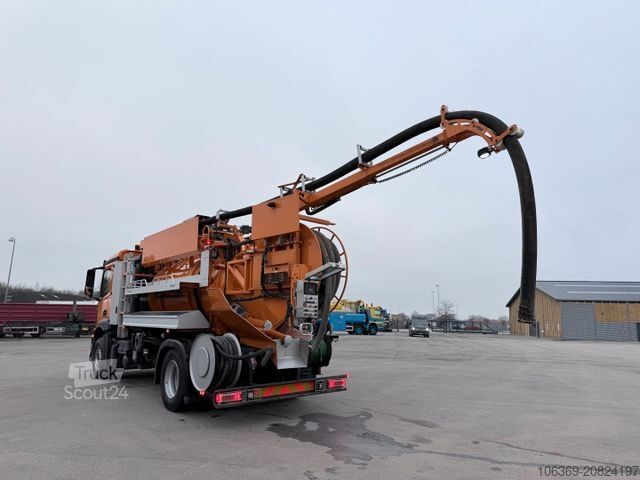 Camión cisterna de vacío MERCEDES-BENZ Actros 1833 4x2 Bucher FlexLine C60