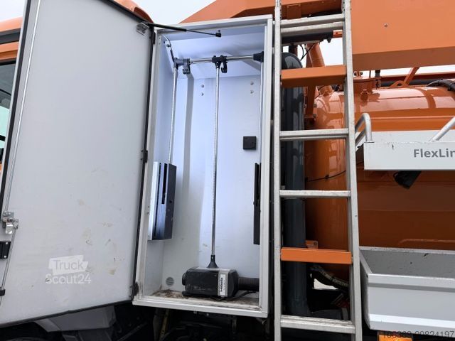 Camión cisterna de vacío MERCEDES-BENZ Actros 1833 4x2 Bucher FlexLine C60