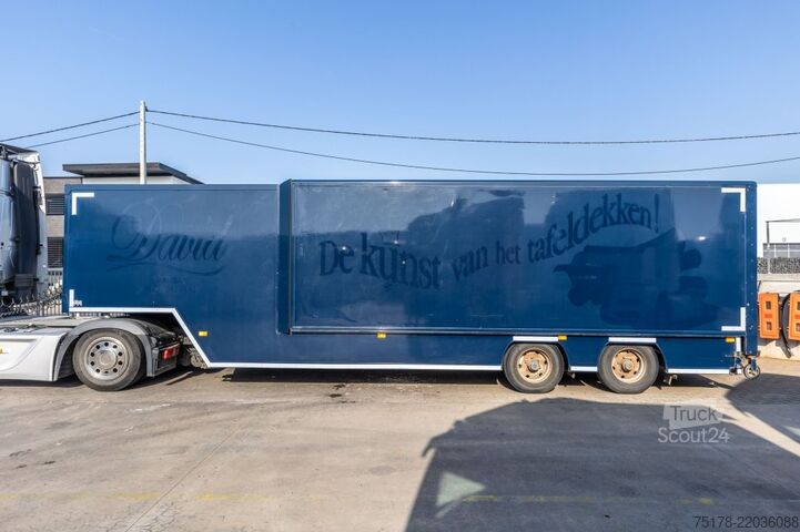 Resväska NOYENS MARKTWAGEN
