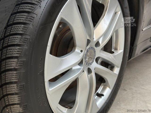 Van MERCEDES-BENZ E 220 CDI Cabrio BlueEfficiency