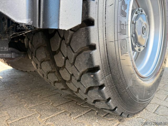 Φορτηγό αντλίας σκυροδέματος MERCEDES-BENZ AROCS 2533 6x4 Euro 6 Putzmeister M24-4