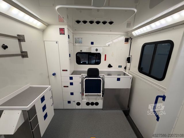 Itfaiye aracı MERCEDES-BENZ Sprinter III 516 RTW/KTW KOFFER*RETTUNGSFAHRZEUG