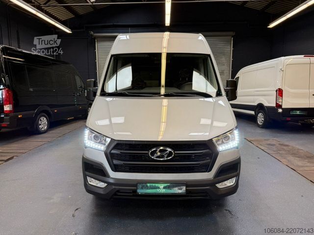 Autokar MERCEDES-BENZ Hyundai H350 REISEBUS 9 SITZE KÜCHE KLIMA R-CAM