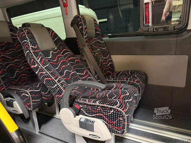 Mikroautobuss HYUNDAI H350 REISEBUS 9 SITZE KÜCHE KLIMA R-CAM TEMPOMAT