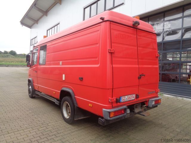 Panelová dodávka MERCEDES-BENZ Vario 816 9-Sitzer Werkstatt Standheizung AHK