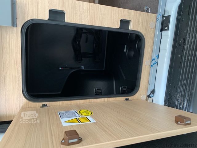 Kastenwagen Wohnmobil / Campervan ROADCAR Van Roadcar 540 Komfort und Assistenz