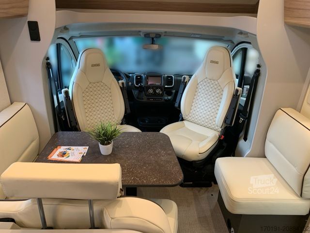 Félintegrált lakóautó BÜRSTNER B 66 TD 690 G