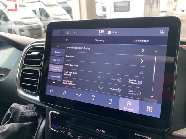 Kastenwagen Wohnmobil / Campervan ROADCAR Van Roadcar 540 Premium und Assistenz