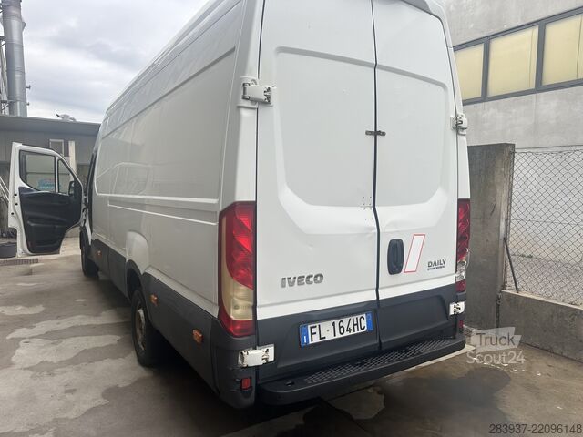 ван с висока покривка IVECO Daily 35S14 SUPER ALTO