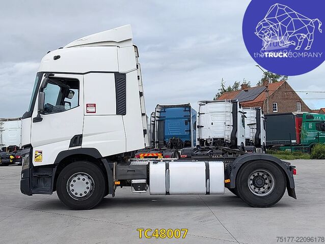 Standard-SZM Renault T 440