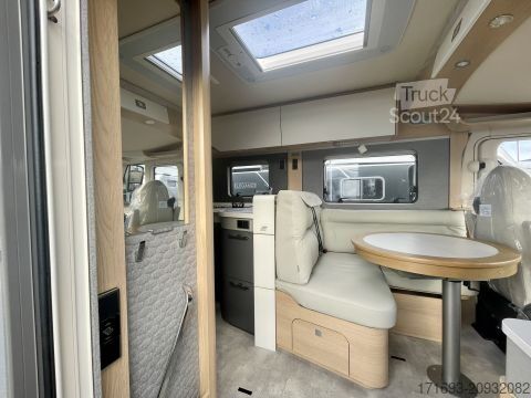 Integrovaný obytný vůz Hymer/Eriba B-Klasse ML I 780 BlackLine MESSE ANGEBOTE ON TOP