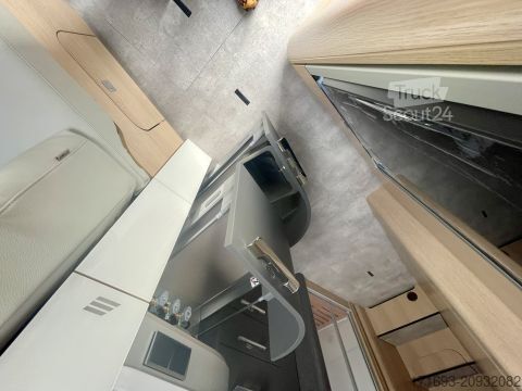 Integrovaný obytný vůz Hymer/Eriba B-Klasse ML I 780 BlackLine MESSE ANGEBOTE ON TOP