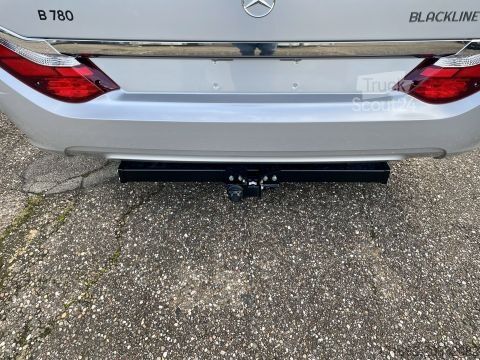 Integrovaný obytný vůz Hymer/Eriba B-Klasse ML I 780 BlackLine MESSE ANGEBOTE ON TOP