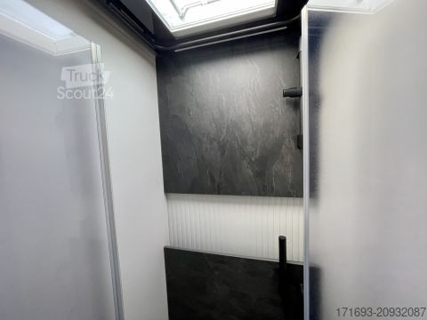 Caravana semiintegrada Hymer/Eriba B-Klasse MC T 680 MESSE ANGEBOTE ON TOP