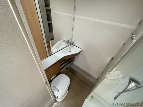 Przyczepa kempingowa Bürstner Averso 560 TK MESSE ANGEBOTE ON TOP