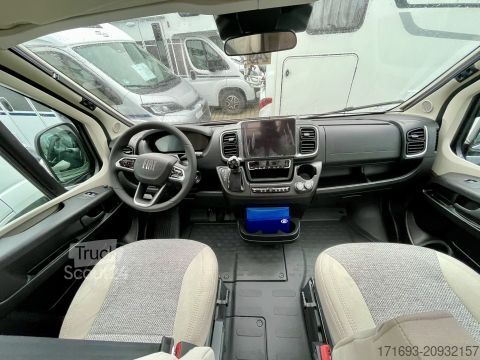 Daļēji integrēta kemperis Carado VAN V347 pro + MESSE ANGEBOTE ON TOP