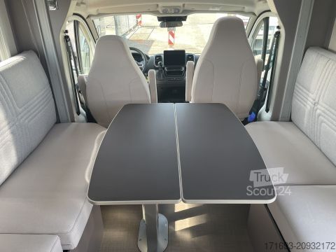 Caravana semiintegrada Bürstner Lyseo TD 727 G Harmony Line MESSE ANGEBOTE ON TOP