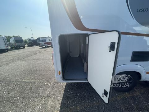 Caravana semiintegrada Bürstner Lyseo TD 727 G Harmony Line MESSE ANGEBOTE ON TOP