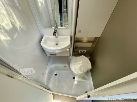 Caravana semiintegrada Bürstner Travel Van T 620 G MESSE ANGEBOTE ON TOP