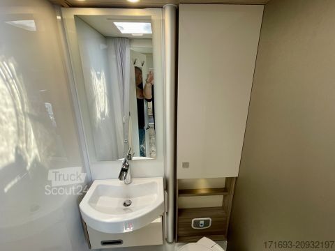 Caravana semiintegrada Bürstner Travel Van T 620 G MESSE ANGEBOTE ON TOP