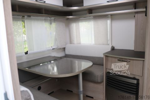 Караван Bürstner Premio 490 TS