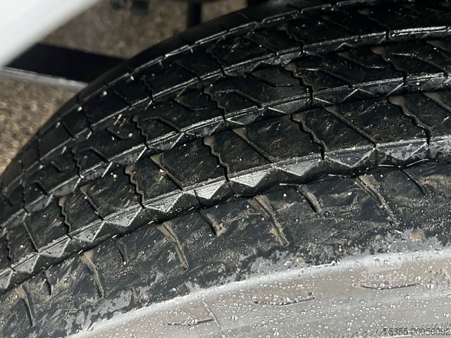 Dobozos teherautó MAN TGL 12.220 Xenon 7,12m Koffer + LBW Spurhalteass