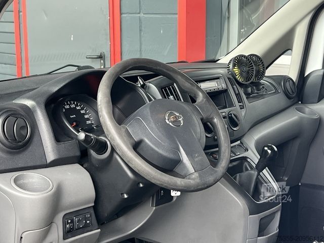 Slēgtais furgons NISSAN NV200 Pro Hecktüren 180° Schiebetür rechts