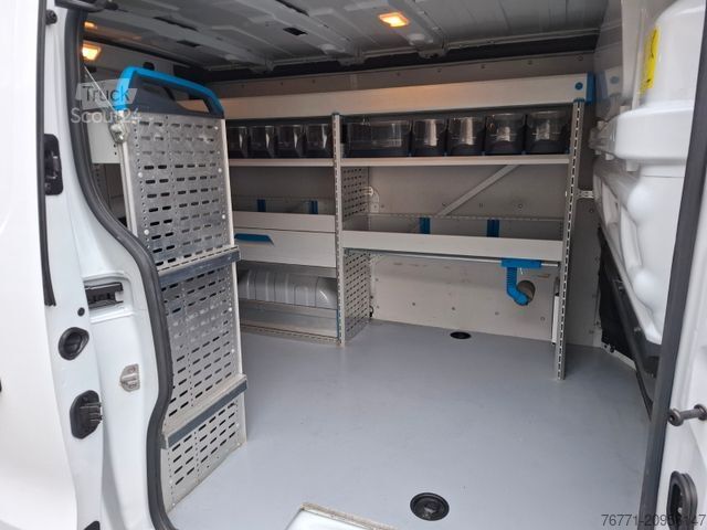 Panelová dodávka OPEL Vivaro B 2.9 L1H1 Kasten Klima Navi PDC Sortimo