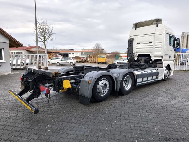 Važiuoklė su kabina MAN TGX 26.440