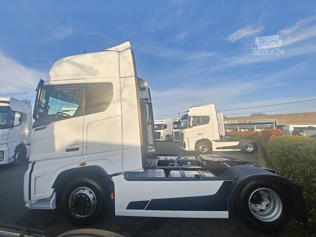 Tracteur routier standard Ford Truck F-Max