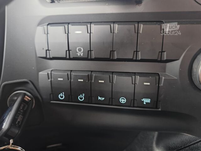 Tracteur routier standard Ford Truck F-Max