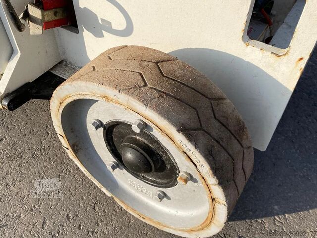 Pont élévateur à ciseaux JLG 2630ES