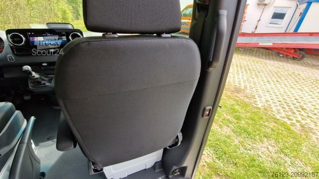 Minibus MERCEDES-BENZ Sprinter Lord Light 22 Sitzer 5 x Lagerfahrzeug
