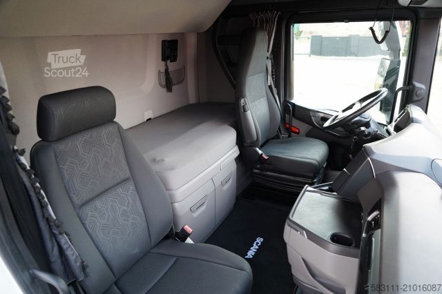 Standard tractor unit SCANIA S 450 / I-PARK COOL / FULL AIRMATIC   / NAVI 