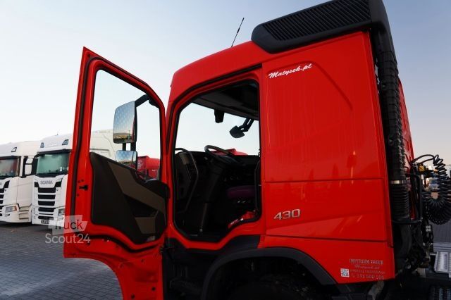 Τυπική μονάδα τράκτορα VOLVO FM 430 / PE?NY ADR / WAGA: 6 500 KG / NISKA KABI