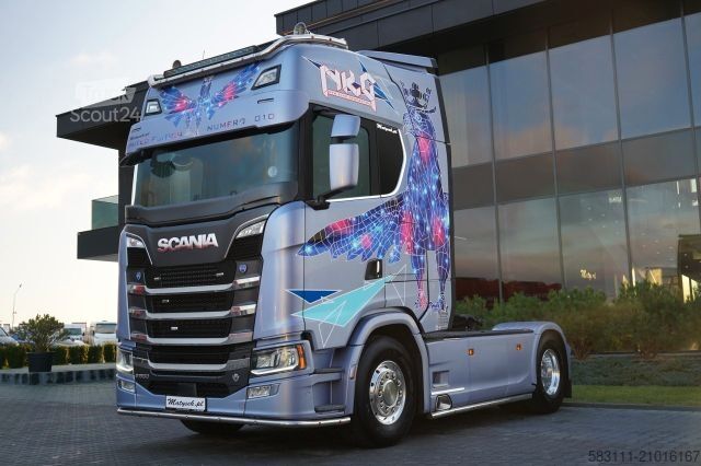 Standard tractor unit SCANIA S 580 / V8 / ORGINALNA EDYCJA LIMITED / NR 010 /