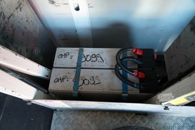 Vrachtwagenhoogwerker IVECO DAILY 70-180 / PODNO?NIK KOSZOWY - 16 m / BLASZ