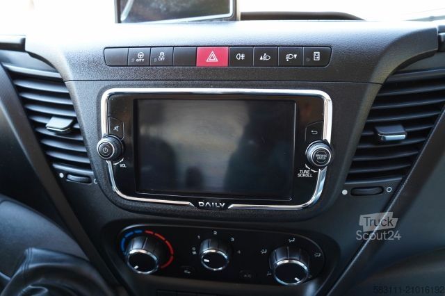 Vrachtwagenhoogwerker IVECO DAILY 70-180 / PODNO?NIK KOSZOWY - 16 m / BLASZ